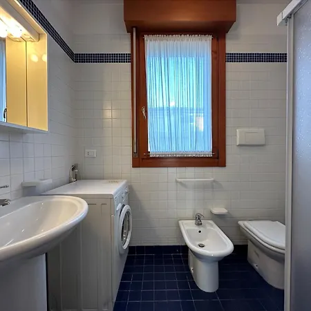 Emy Fronte Mare-carraro Immobiliare Jesolo-family Апартаменты Лидо-ди-Езоло
