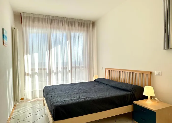 Emy Fronte Mare-carraro Immobiliare Jesolo-family Lägenhet *