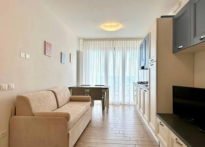 Lägenhet Emy Fronte Mare-carraro Immobiliare Jesolo-family *