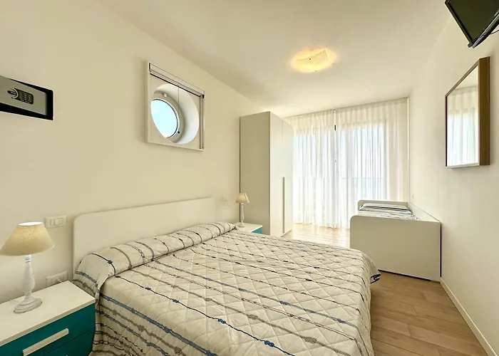 Emy Fronte Mare-carraro Immobiliare Jesolo-family Lägenhet *