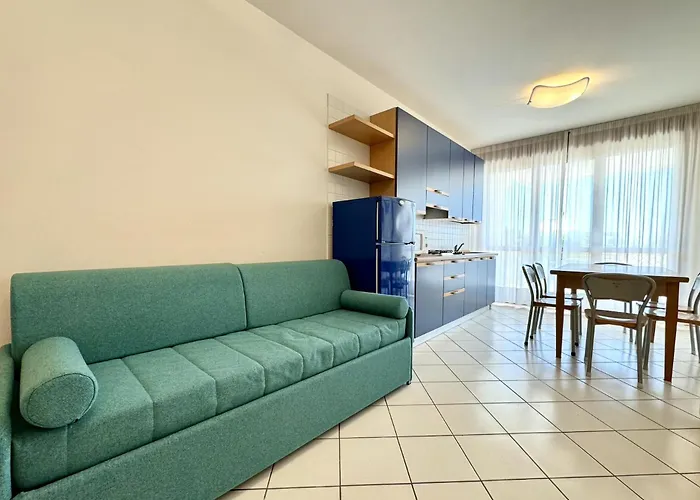 Emy Fronte Mare-carraro Immobiliare Jesolo-family *